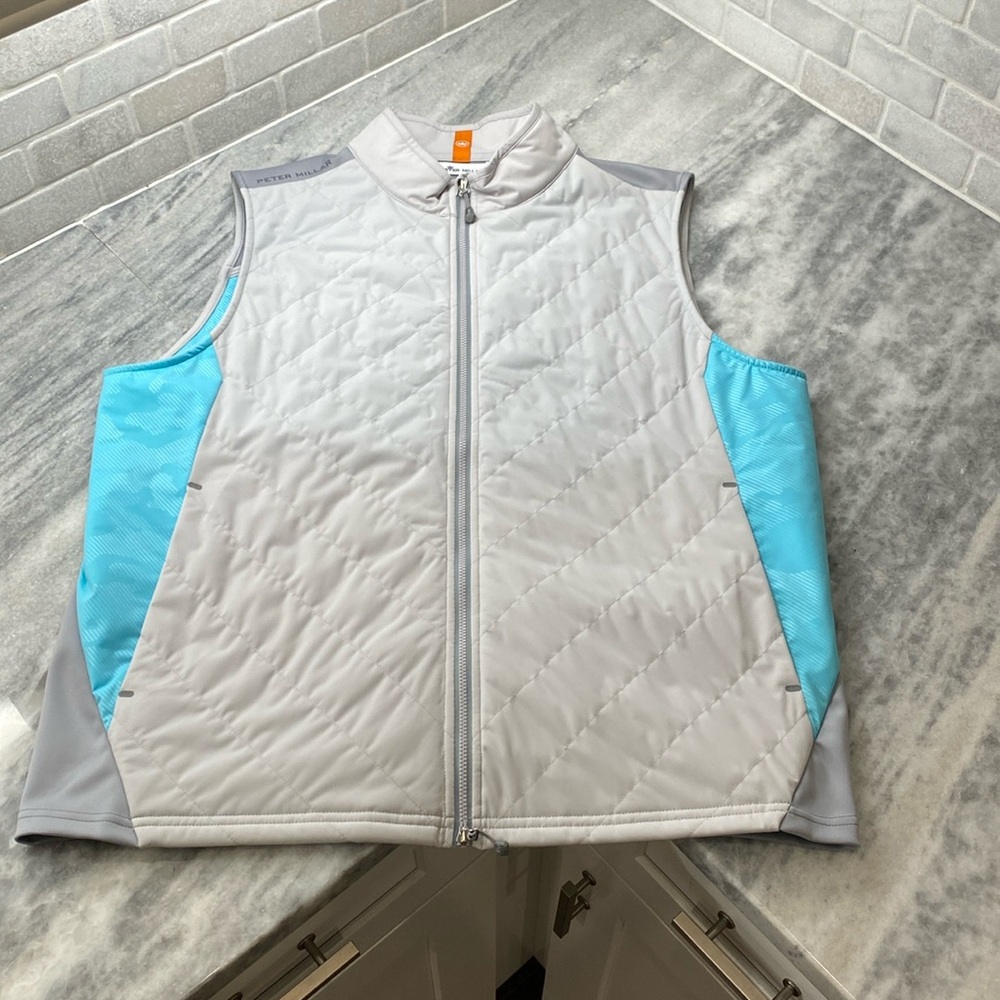 Peter Millar Fuse Elite Performance Vest. Size large. NWT